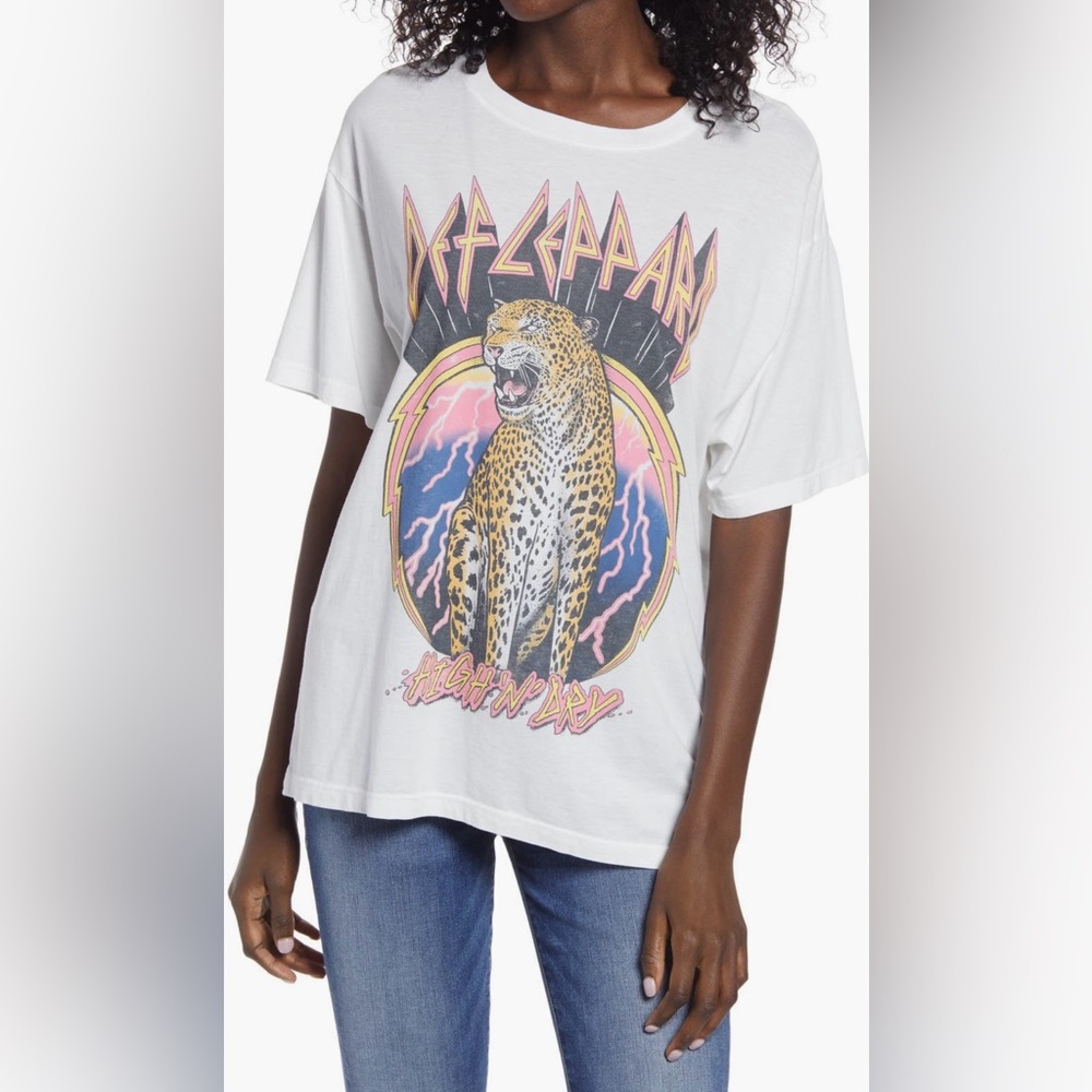 Daydreamer Def Leppard High
'N' Dry Graphic Tee